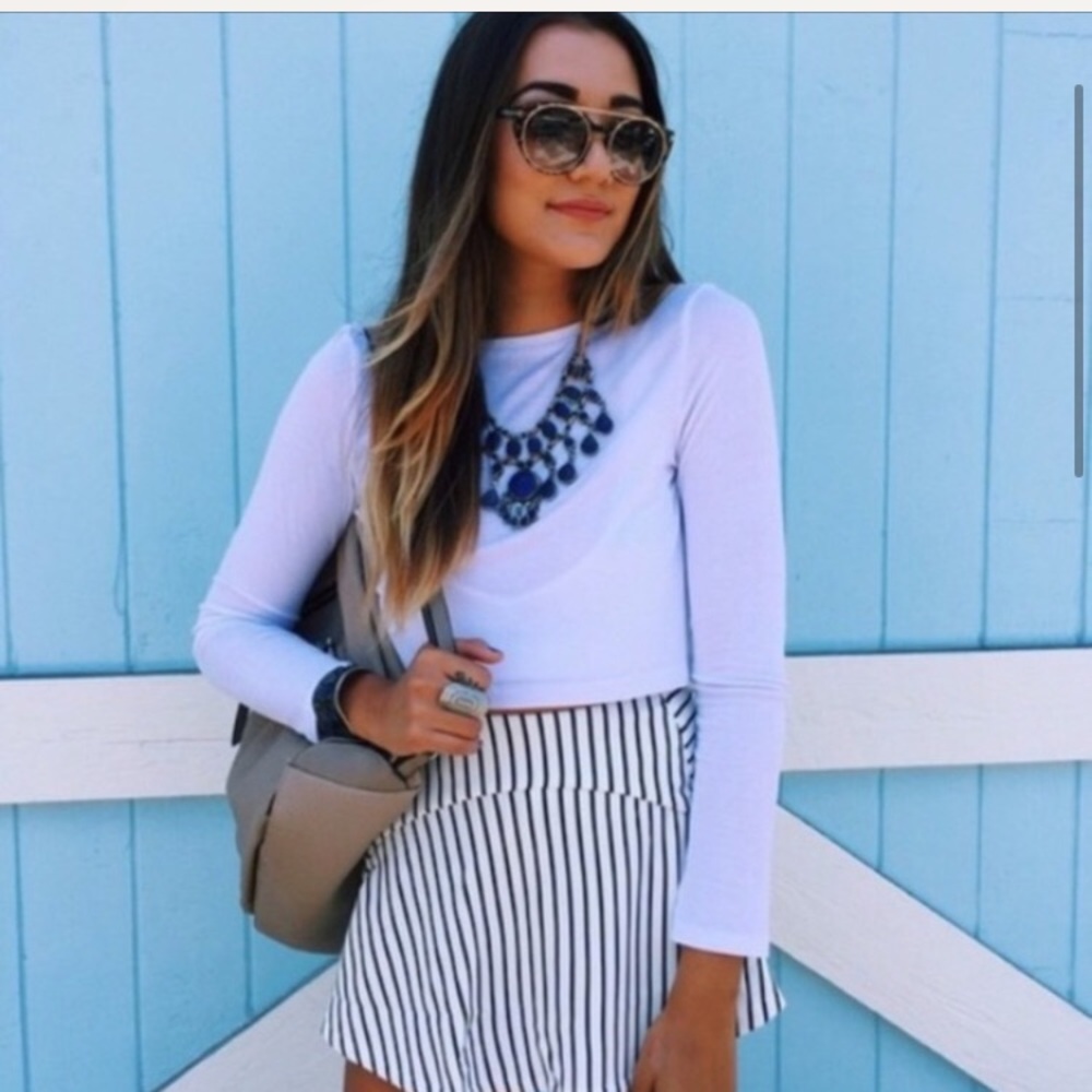 Never worn Emma and Sam, slight cropped white tee